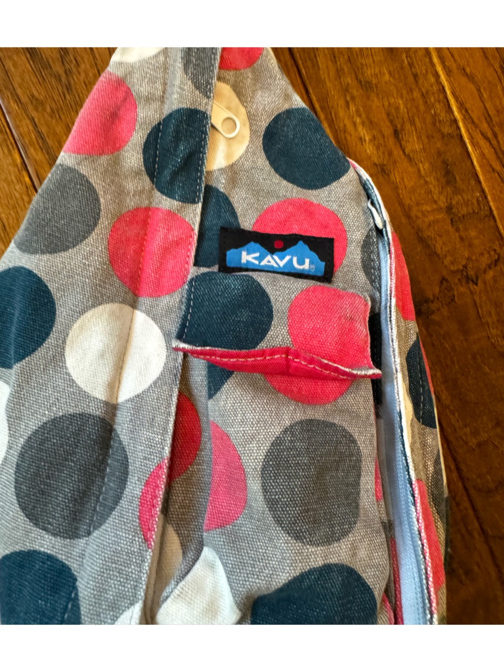 Kavu Rope Bag Polka Dots Pink Navy Gray sling backpack - Picture 8 of 16
